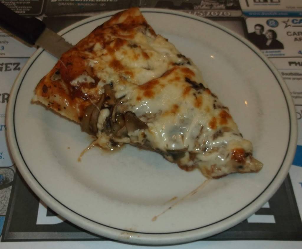 Delicatessen Place Granby | restaurant | 302 Rue Principale, Granby, QC J2G 2W4, Canada | 4503783768 OR +1 450-378-3768