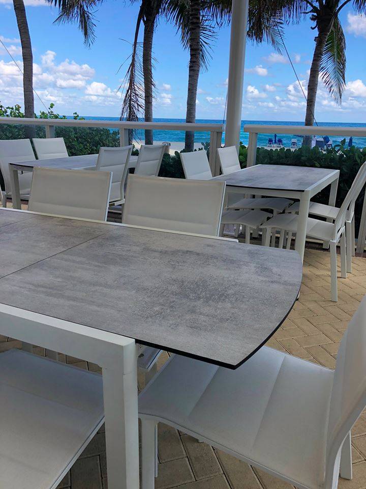 Ocean 4 Grill | restaurant | 17201 Collins Ave, Sunny Isles Beach, FL 33160, USA | 7865286318 OR +1 786-528-6318