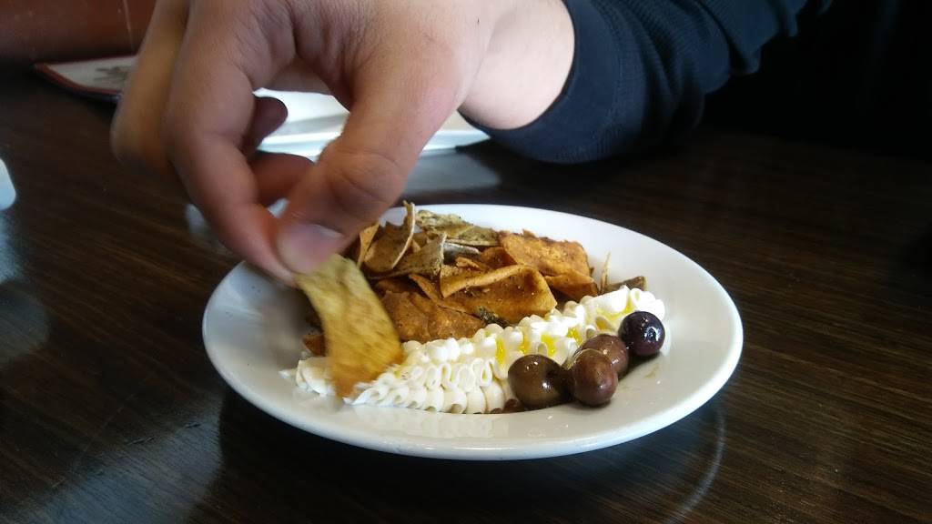 Byblos Restaurant | restaurant | 6850 Piedmont Center Plaza, Gainesville, VA 20155, USA | 5714453716 OR +1 571-445-3716