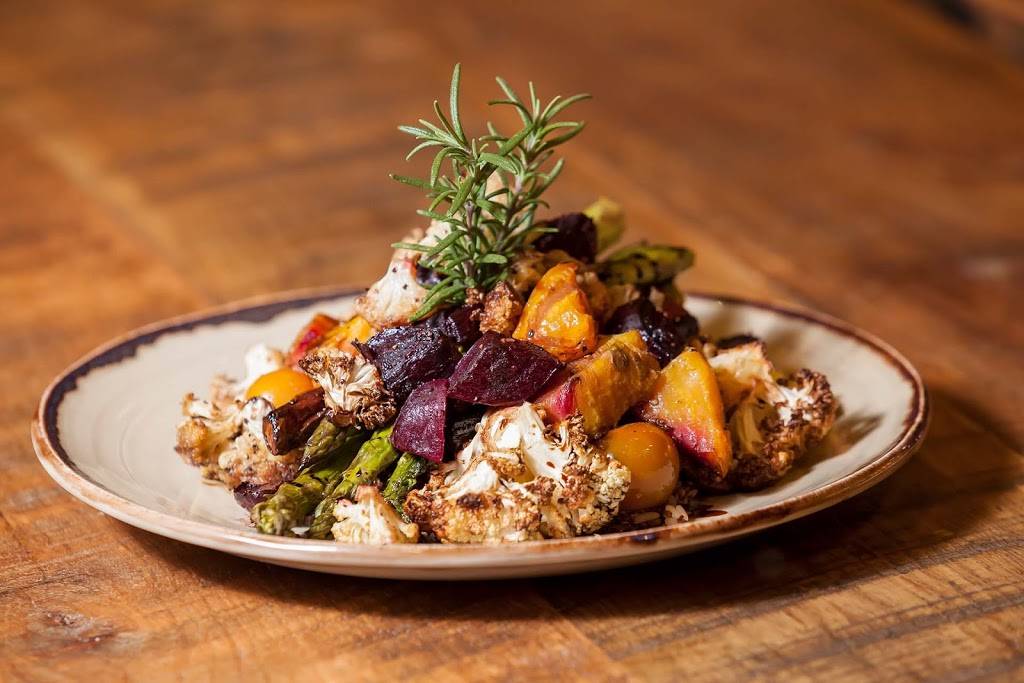 The Honeysuckle | restaurant | 1770 Galleria Blvd, Franklin, TN 37067, USA | 6157712111 OR +1 615-771-2111