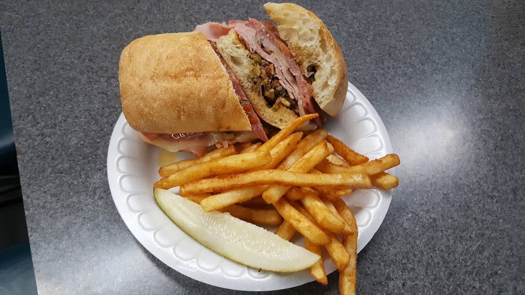 Starship Restaurant & Catering | restaurant | 7618 Madison St, Forest Park, IL 60130, USA | 7087713016 OR +1 708-771-3016