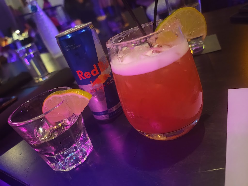 District Seventy8 | restaurant | 78 W Adams Ave, Detroit, MI 48226, USA | 3134624361 OR +1 313-462-4361