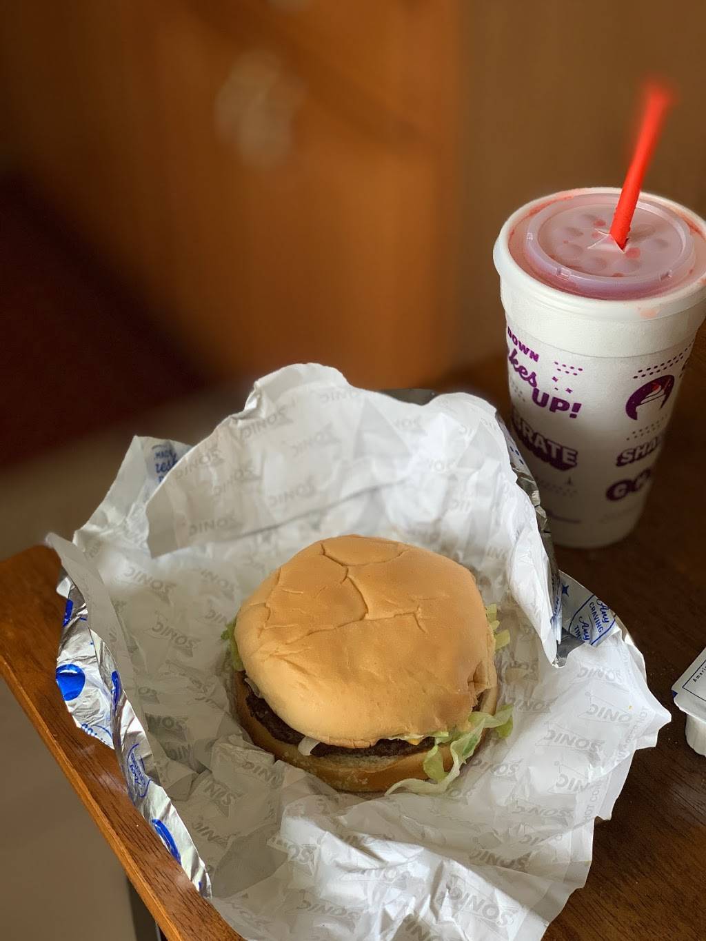 Sonic Drive-In | restaurant | 5800 Peach St, Erie, PA 16565, USA | 8146510646 OR +1 814-651-0646