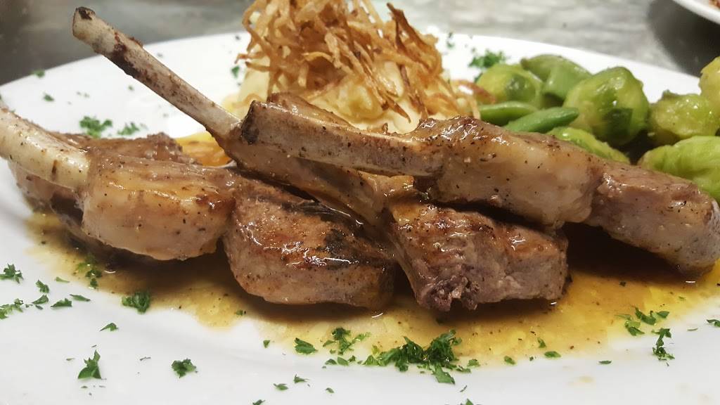 Bacchus Nibbles | restaurant | 800 W Main St, Lake Zurich, IL 60047, USA | 8474383212 OR +1 847-438-3212