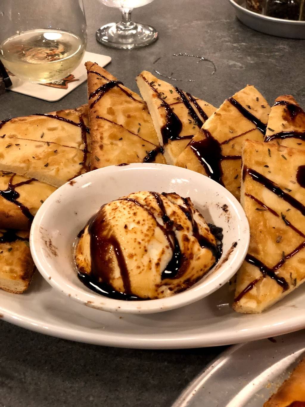 Pies & Pints - Carmel, IN | restaurant | 14550 Clay Terrace Boulevard Suite 100 Suite 100, Carmel, IN 46032, USA | 3176887477 OR +1 317-688-7477