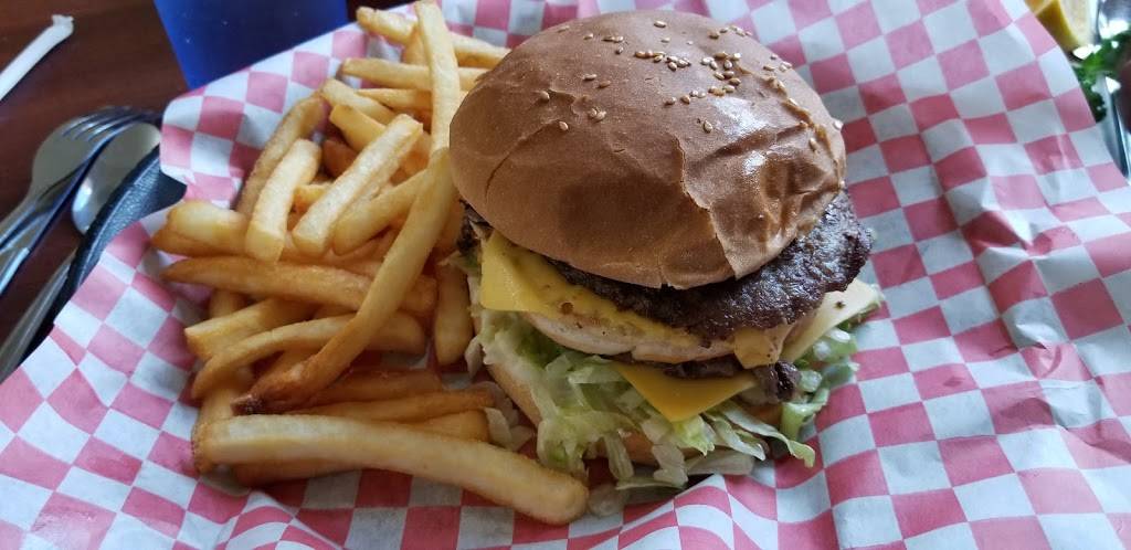 Bobs Big Boy | restaurant | 540 Sandalwood Dr, Calimesa, CA 92320, USA | 9094468822 OR +1 909-446-8822