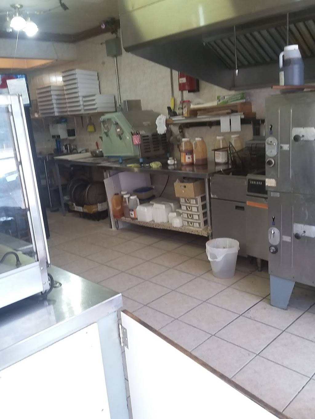 1 Plus 2 Pizza & Wing | restaurant | 3206 Lake Shore Blvd W, Etobicoke, ON M8V 1L9, Canada | 4162529122 OR +1 416-252-9122