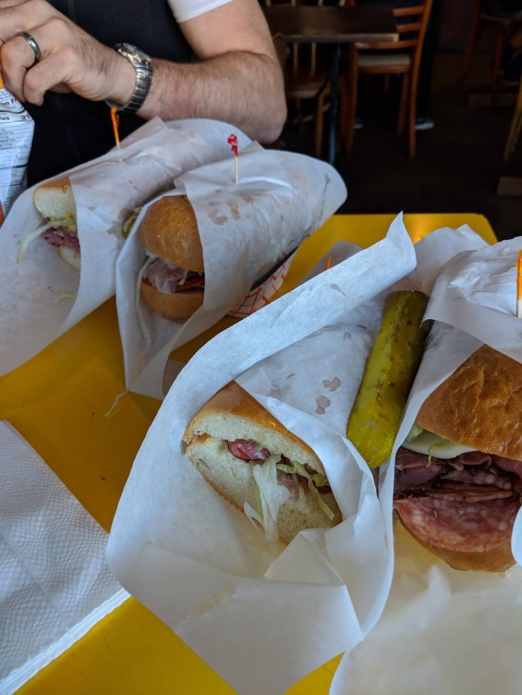 Beaverton Sub Station | restaurant | 12448 SW Broadway St, Beaverton, OR 97005, USA | 5036417827 OR +1 503-641-7827