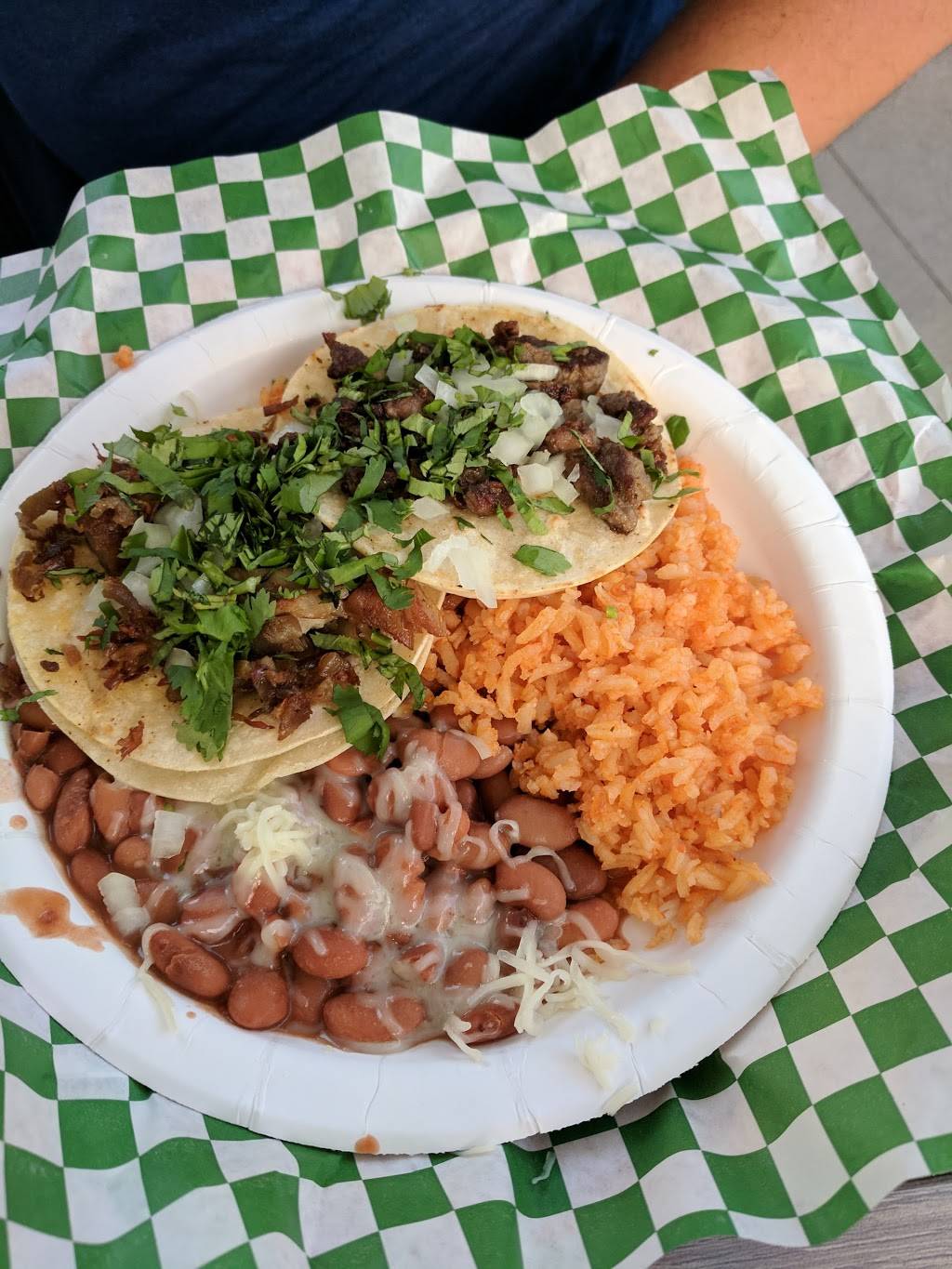 TacoMania | restaurant | 2070 Old Middlefield Way, Mountain View, CA 94043, USA | 6502420222 OR +1 650-242-0222