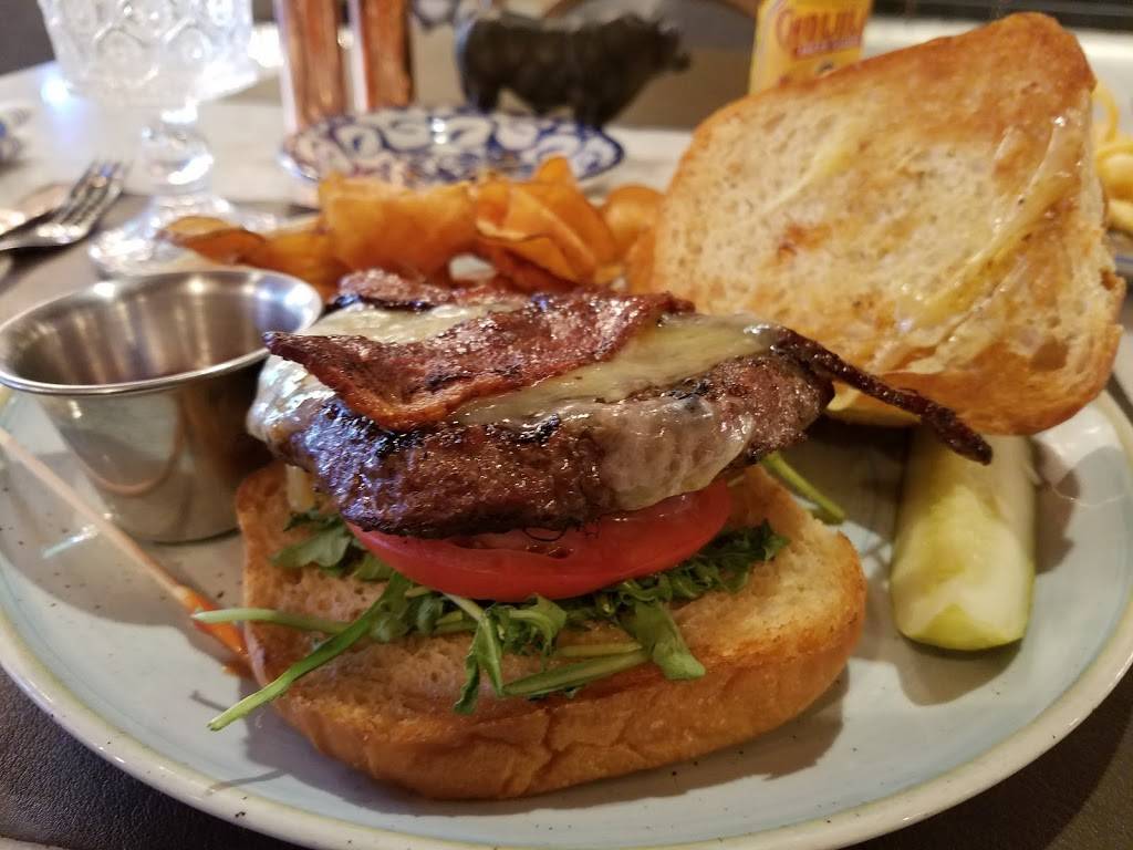 Dorrego’s | restaurant | 150 E Houston St, San Antonio, TX 78205, USA | 2102308454 OR +1 210-230-8454