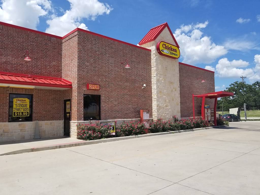 Chicken Express | restaurant | 2211 Railroad Ave, Cisco, TX 76437, USA | 2544423333 OR +1 254-442-3333