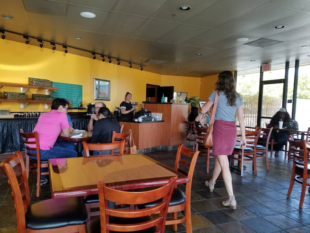 Rak Thai Cuisine | restaurant | 510 Natoma Station Dr #100, Folsom, CA 95630, USA | 9163558424 OR +1 916-355-8424