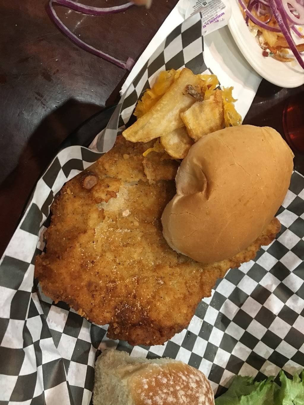 Spudleys Family Restaurant | restaurant | 2 Morningside Dr, Paola, KS 66071, USA | 9132944141 OR +1 913-294-4141