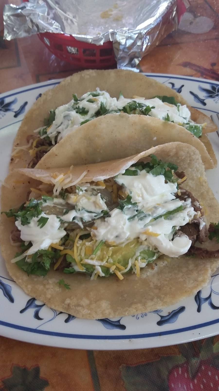 Los 3 Amigos | restaurant | 3121 W Oak St, Palestine, TX 75801, USA | 9034801716 OR +1 903-480-1716