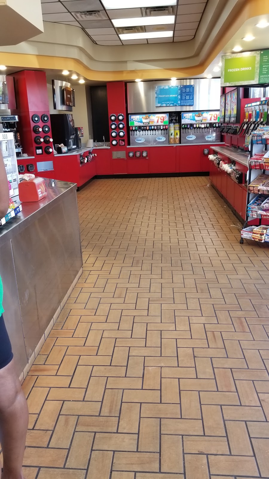 Dodges | restaurant | 1710 E 9 Mile Rd, Pensacola, FL 32514, USA | 8505057773 OR +1 850-505-7773