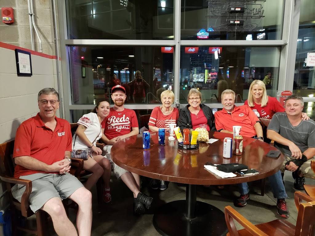 Machine Room | restaurant | 100 Joe Nuxhall Way, Cincinnati, OH 45202, USA | 5137657606 OR +1 513-765-7606