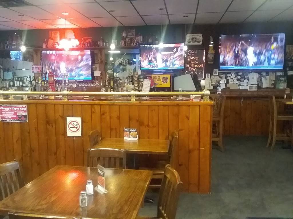 Chuggys | restaurant | 388 Barton St, Stoney Creek, ON L8E 2K9, Canada | 9056625348 OR +1 905-662-5348