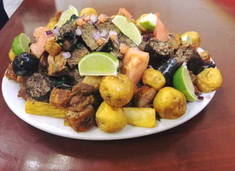 Antojos (Colombian Food) | restaurant | 628 Main St, Stroudsburg, PA 18360, USA | 5706646996 OR +1 570-664-6996