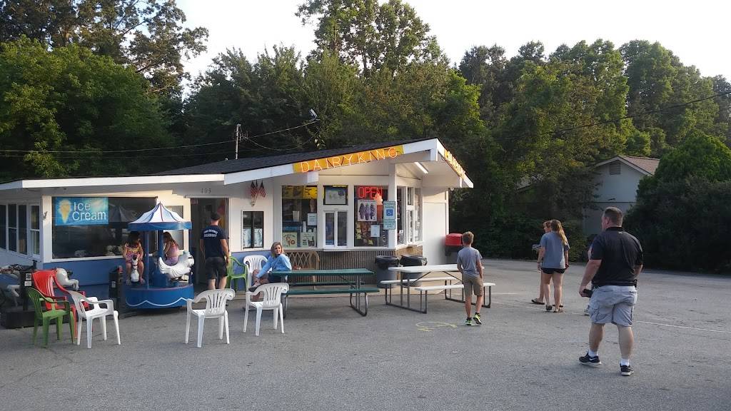 Dairy King | restaurant | 405 W State St, Black Mountain, NC 28711, USA | 8286698384 OR +1 828-669-8384