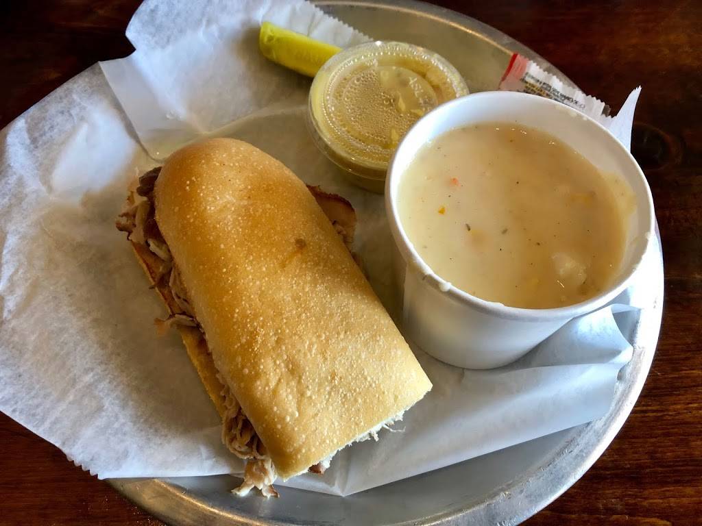 Noras | meal takeaway | 1136 Tamm Ave, St. Louis, MO 63139, USA | 3146452706 OR +1 314-645-2706