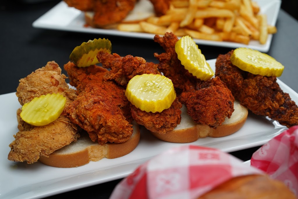 Haven Hot Chicken | restaurant | 21 Whitney Ave, New Haven, CT 06510, USA | 2036917617 OR +1 203-691-7617