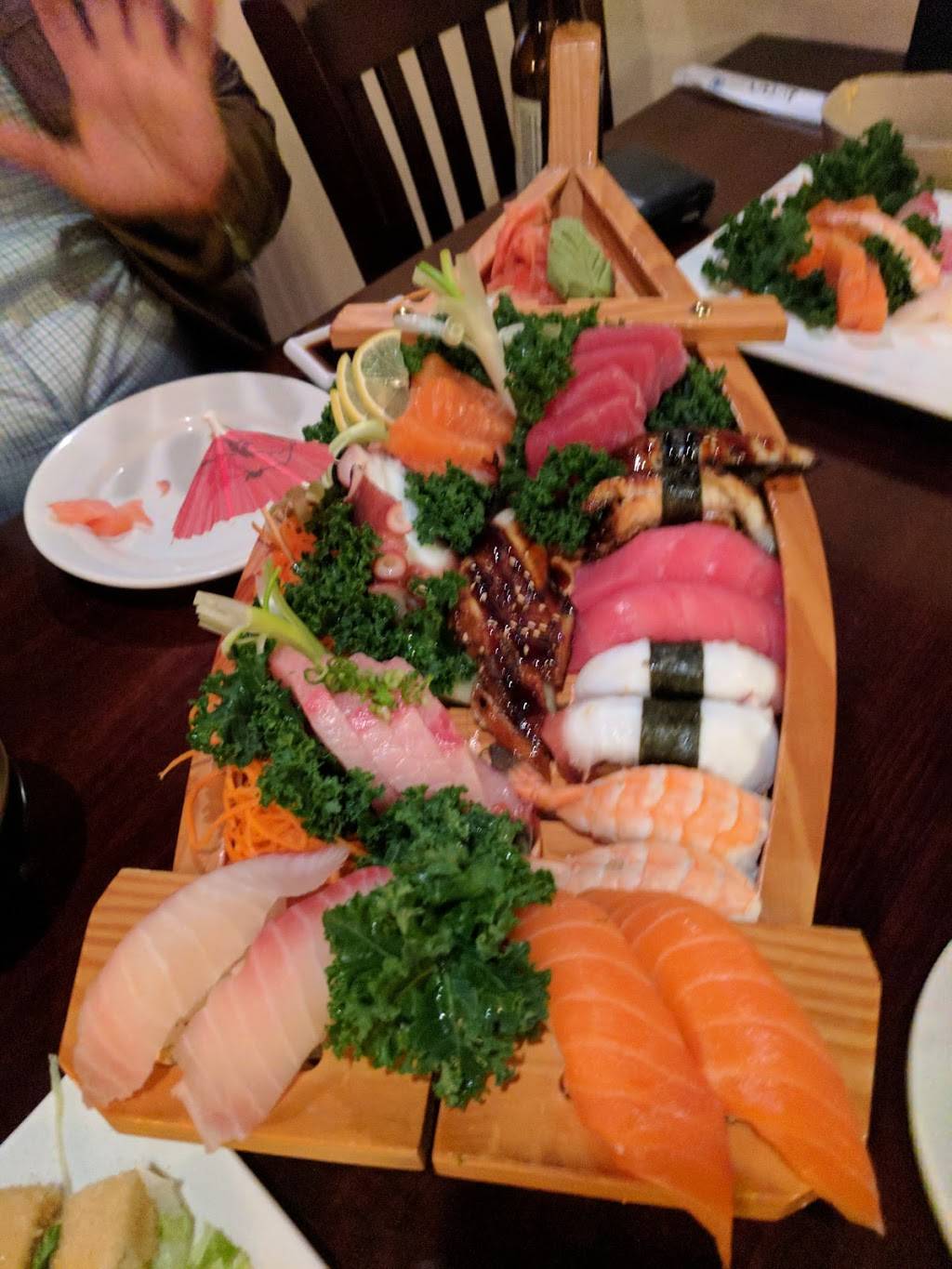 Fuji Yama Sushi | restaurant | 10153 University Blvd, Orlando, FL 32817, USA | 4076776888 OR +1 407-677-6888