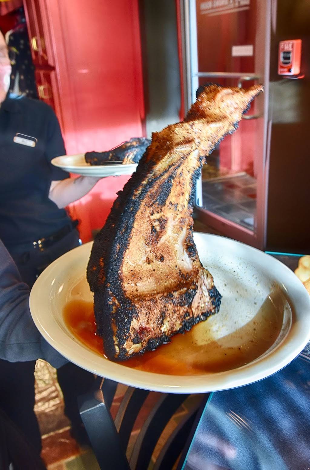 Damiens On The Lake | restaurant | 31 Lakeside Dr, Harveys Lake, PA 18618, USA | 5705190389 OR +1 570-519-0389