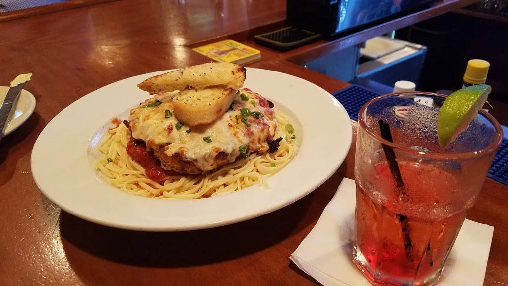 The Lanyard Bar & Grill | restaurant | 429 MA-28, Harwich Port, MA 02646, USA | 5084300404 OR +1 508-430-0404