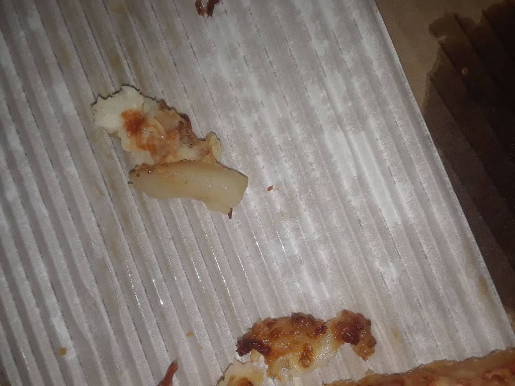 Pizza Hut | meal delivery | 5928 Wilson Ave, Kansas City, MO 64123, USA | 8169205653 OR +1 816-920-5653