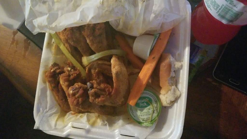 Rayfords All-N-1 Hot Wings | restaurant | 4270 S 3rd St, Memphis, TN 38109, USA | 9017893399 OR +1 901-789-3399