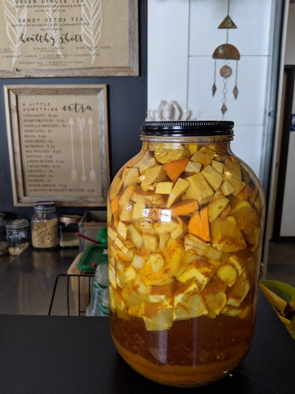 The Mill Juice Shop | restaurant | 10825 Pioneer Trail, Truckee, CA 96161, USA | 5305365031 OR +1 530-536-5031