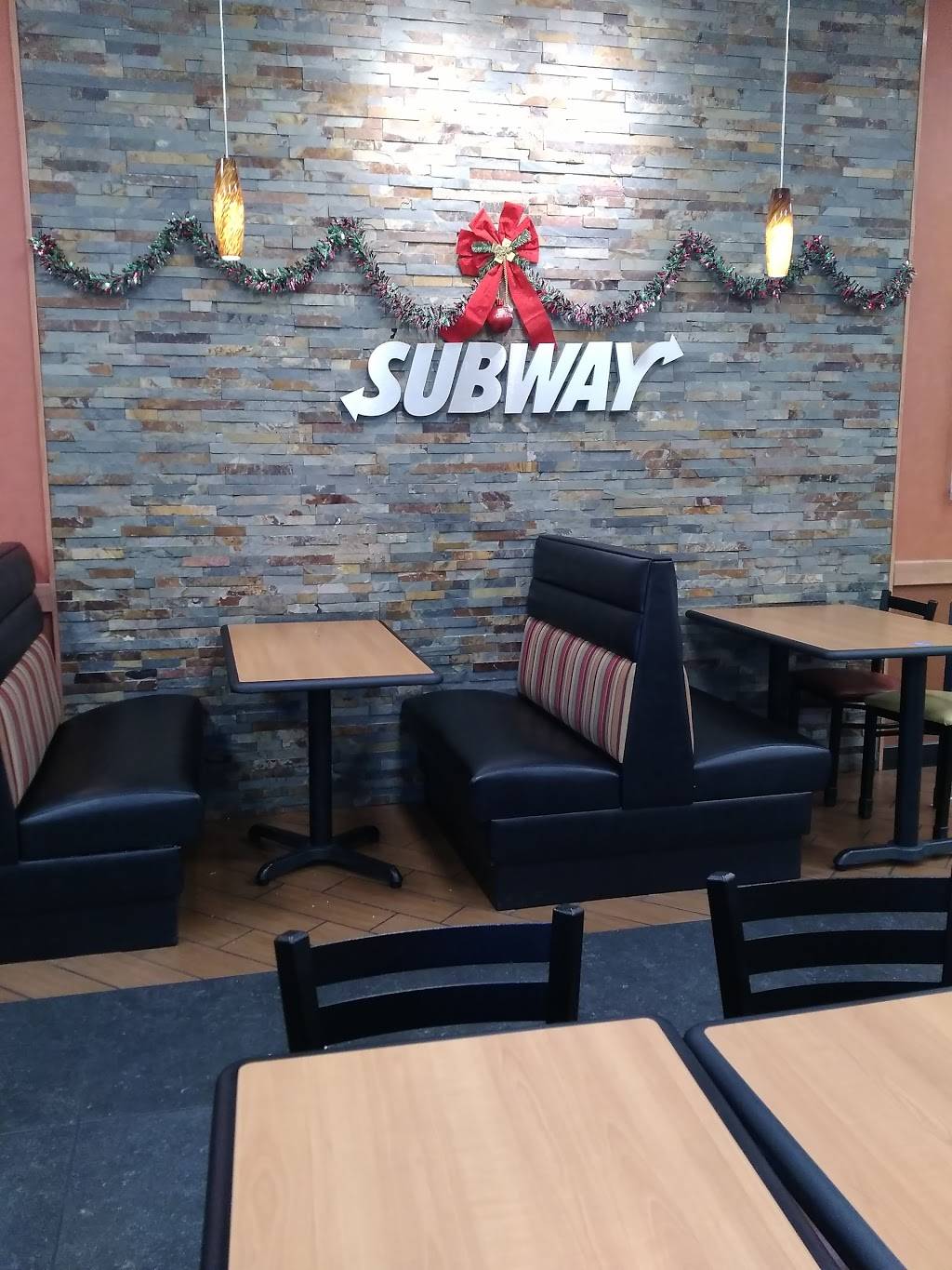 Subway | restaurant | 1832 Cecil Ave, Delano, CA 93215, USA | 6617252260 OR +1 661-725-2260