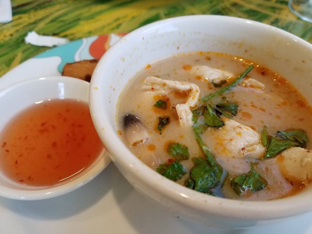 Thai Farm Restaurant | restaurant | 800 King Farm Blvd #125, Rockville, MD 20850, USA | 3012588829 OR +1 301-258-8829