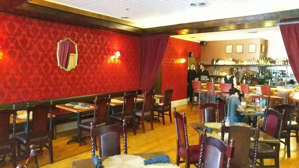 White Rabbit Gastropub | restaurant | 18 Market Space, Frederick, MD 21701, USA | 2406511952 OR +1 240-651-1952