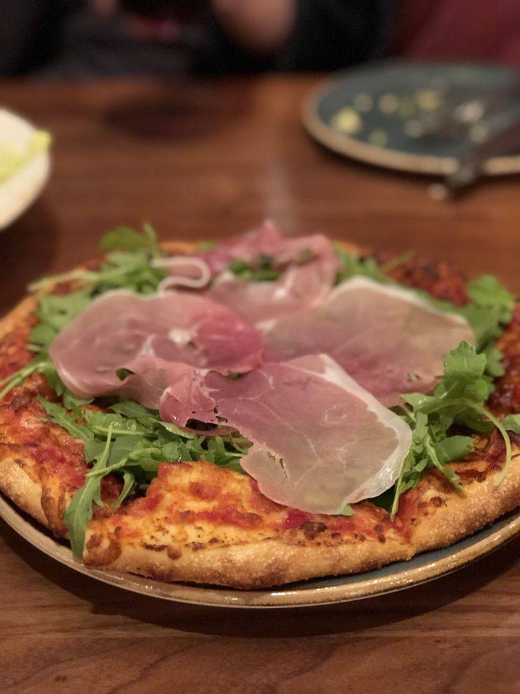 Luna Pizzeria | restaurant | 7705 Westheimer Rd Ste 200, Houston, TX 77063, USA | 2819741818 OR +1 281-974-1818