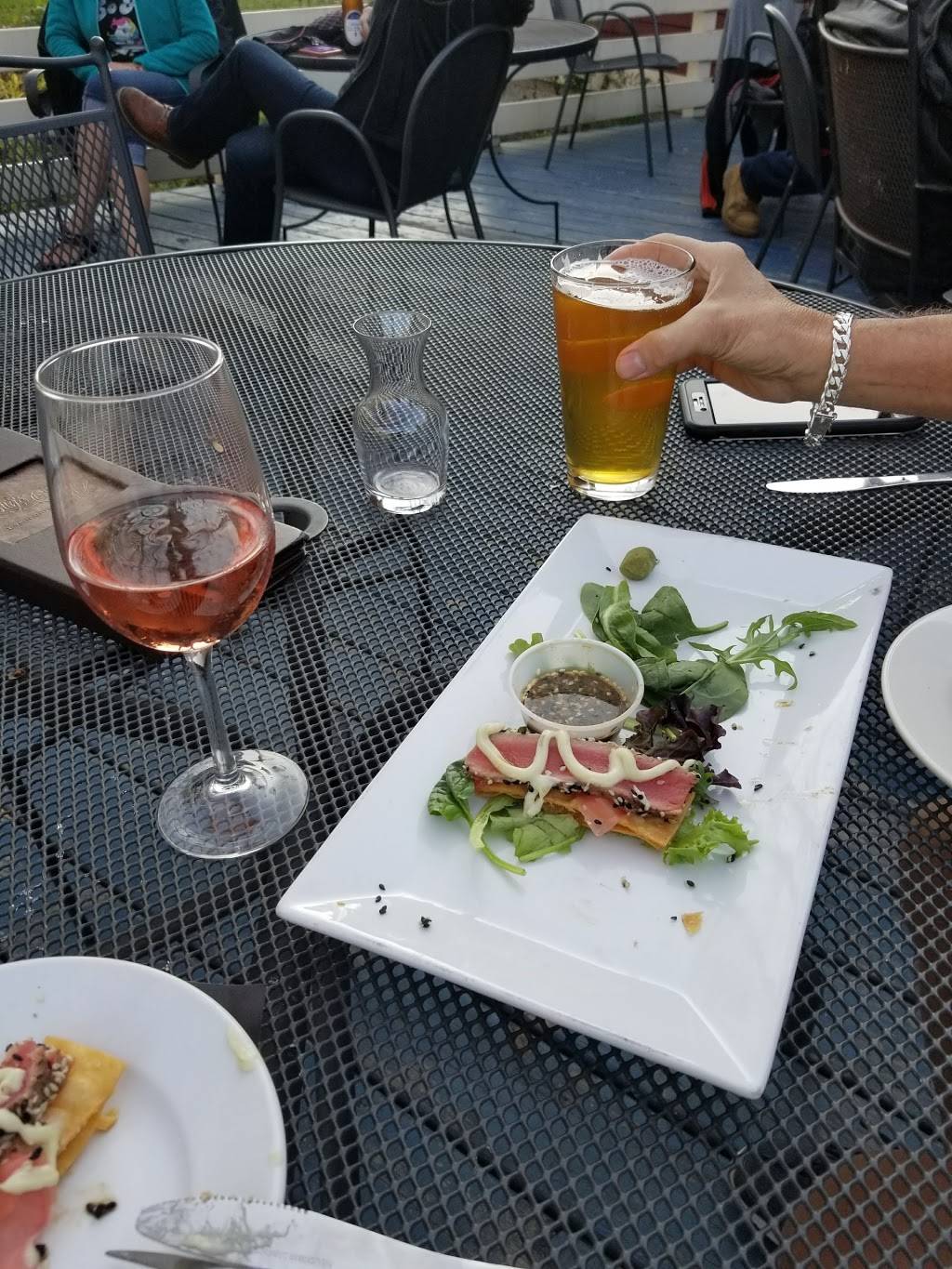 Mollys Tavern And Restaurant | restaurant | 35 Mont Vernon Rd, New Boston, NH 03037, USA | 6034871362 OR +1 603-487-1362