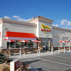 In-N-Out Burger | restaurant | 12569 S Crossing Dr, Riverton, UT 84096, USA | 8007861000 OR +1 800-786-1000