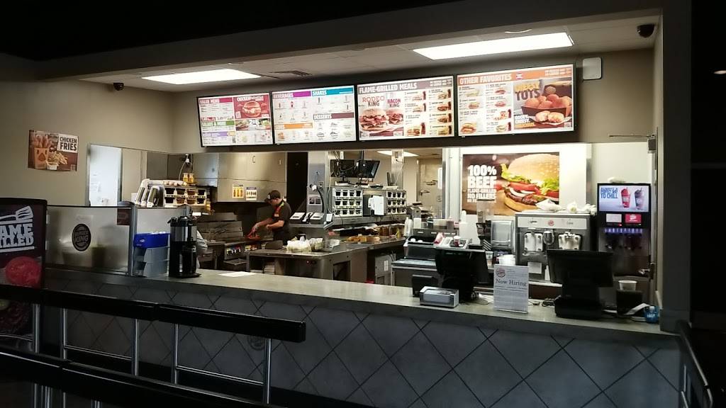 Burger King | restaurant | 2427 Tarpon Bay Blvd, Naples, FL 34119, USA | 2392547847 OR +1 239-254-7847