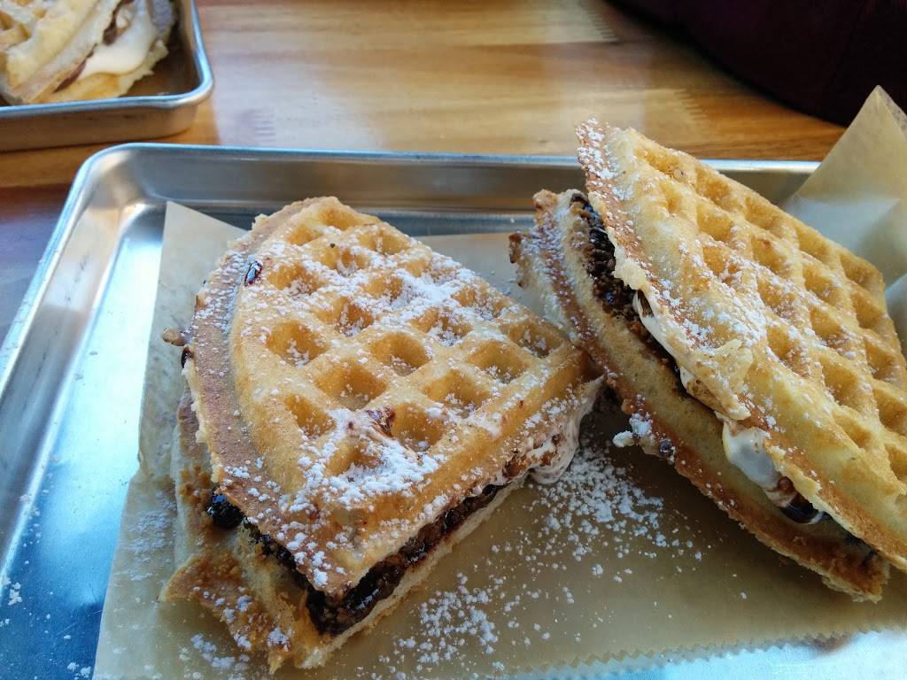 Bruxie Original Fried Chicken & Waffle Sandwich | restaurant | 292 N Glassell St, Orange, CA 92866, USA | 7146333900 OR +1 714-633-3900