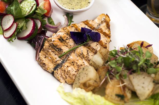 Wise Espresso Bar | restaurant | 3120 Coney Island Ave, Brooklyn, NY 11235, USA | 3474927676 OR +1 347-492-7676