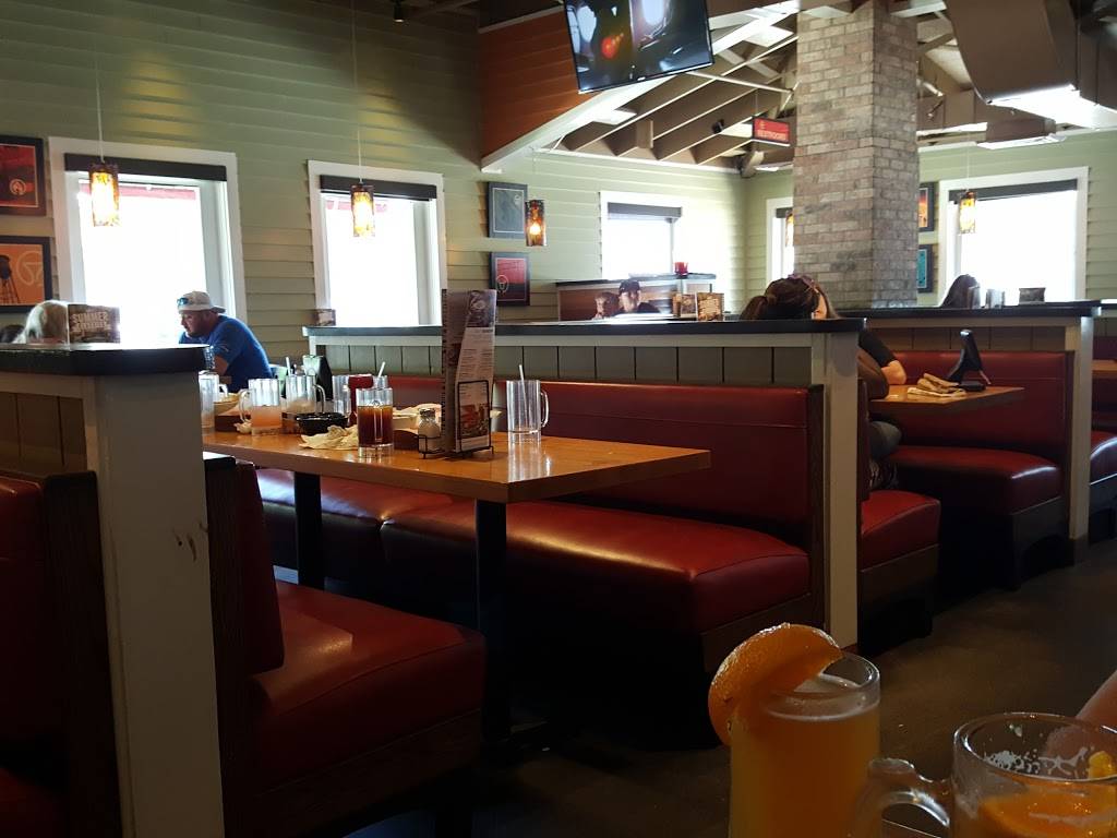 Chilis Grill & Bar | restaurant | 1310 Turner McCall Blvd, Rome, GA 30161, USA | 7062327000 OR +1 706-232-7000