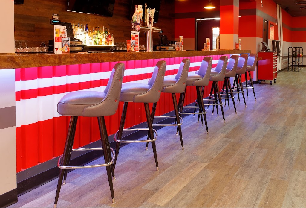 Bowlero Greenville | restaurant | 740 S Pleasantburg Dr, Greenville, SC 29607, USA | 8642425764 OR +1 864-242-5764