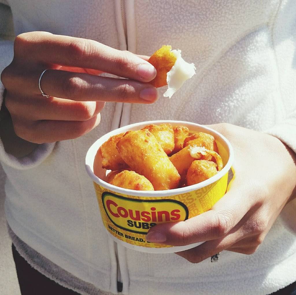 Cousins Subs | meal takeaway | W232 N6116 Waukesha Ave, Sussex, WI 53089, USA | 2628201180 OR +1 262-820-1180