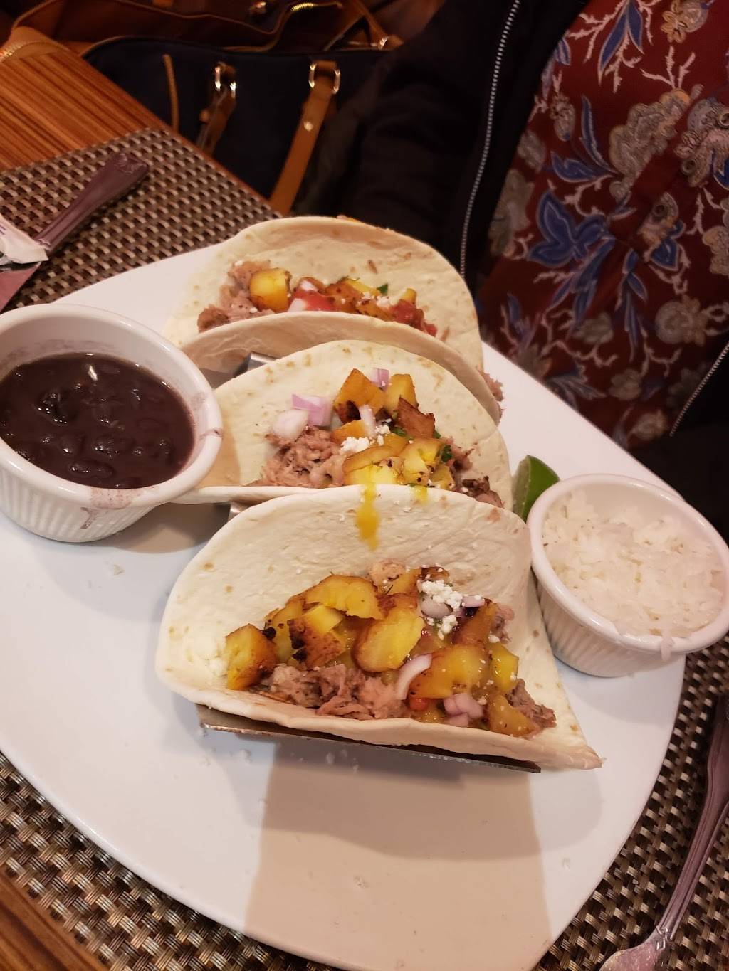 Dos MexiCuban Cantina | restaurant | 691 NY-25A, Miller Place, NY 11764, USA | 6318496349 OR +1 631-849-6349