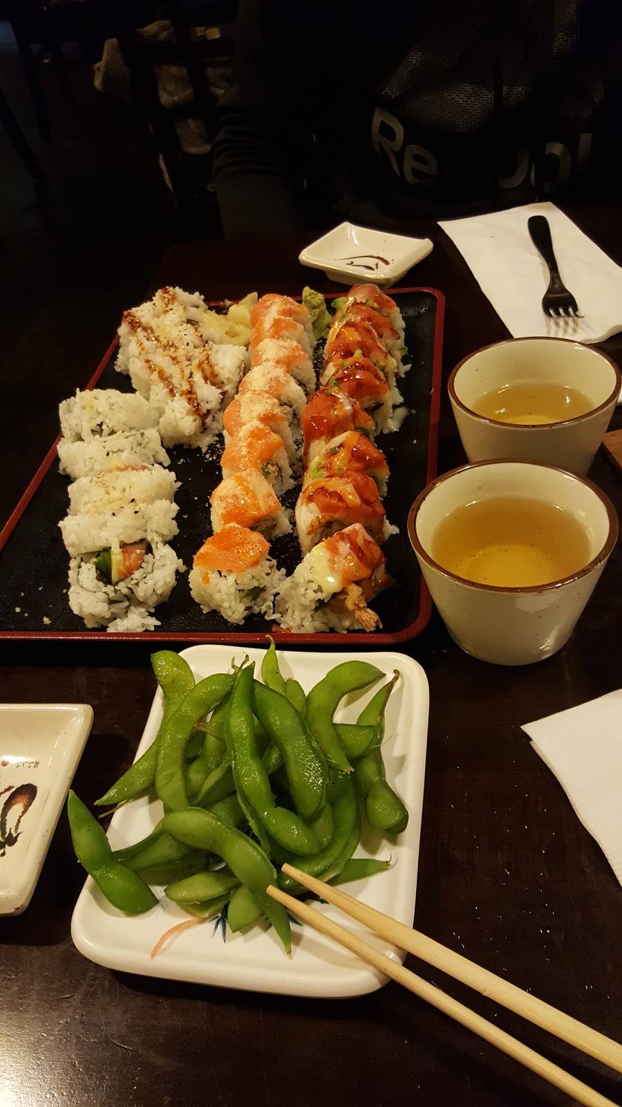 Yama Sushi Bar & Restaurant | restaurant | 1290 Del Monte Center, Monterey, CA 93940, USA | 8316469262 OR +1 831-646-9262