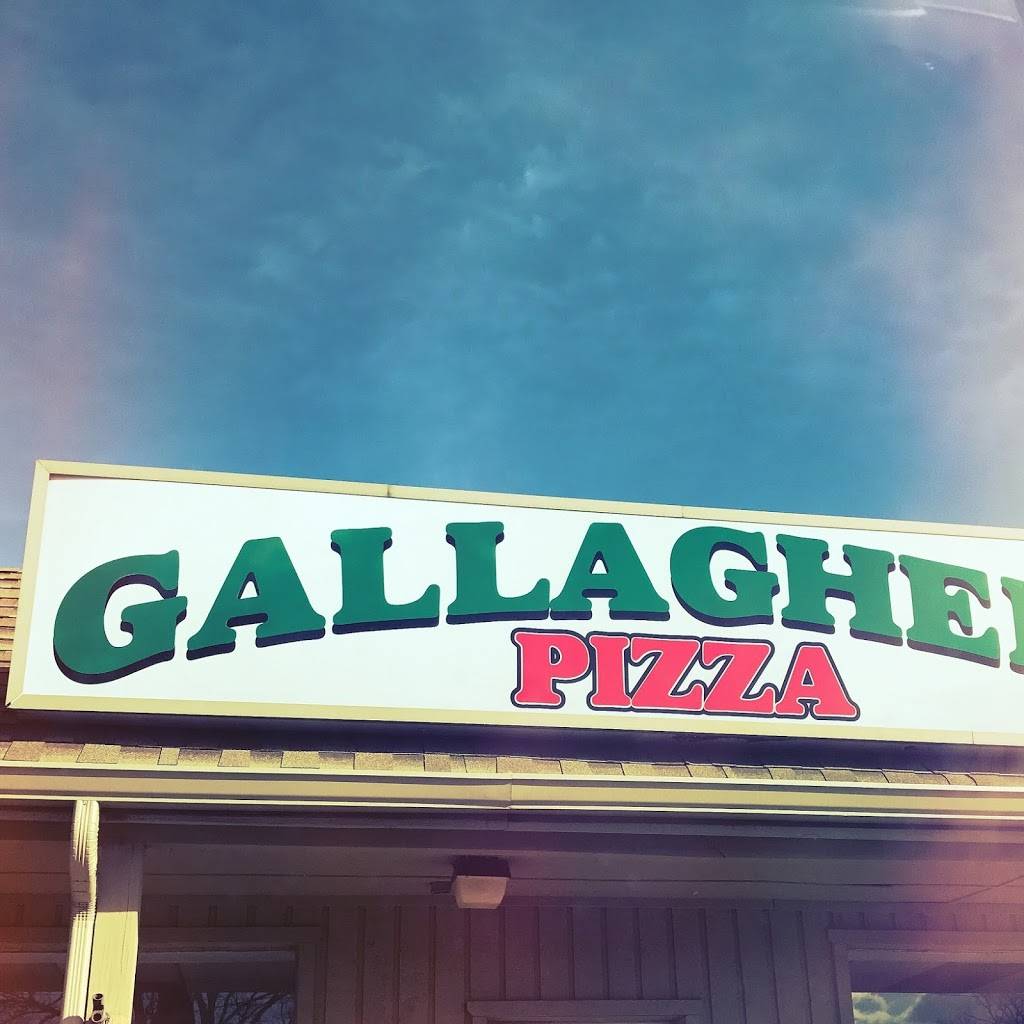 Gallaghers Pizza | meal delivery | 7748, 1273 N Bluff Rd, Greenwood, IN 46142, USA | 3178833334 OR +1 317-883-3334