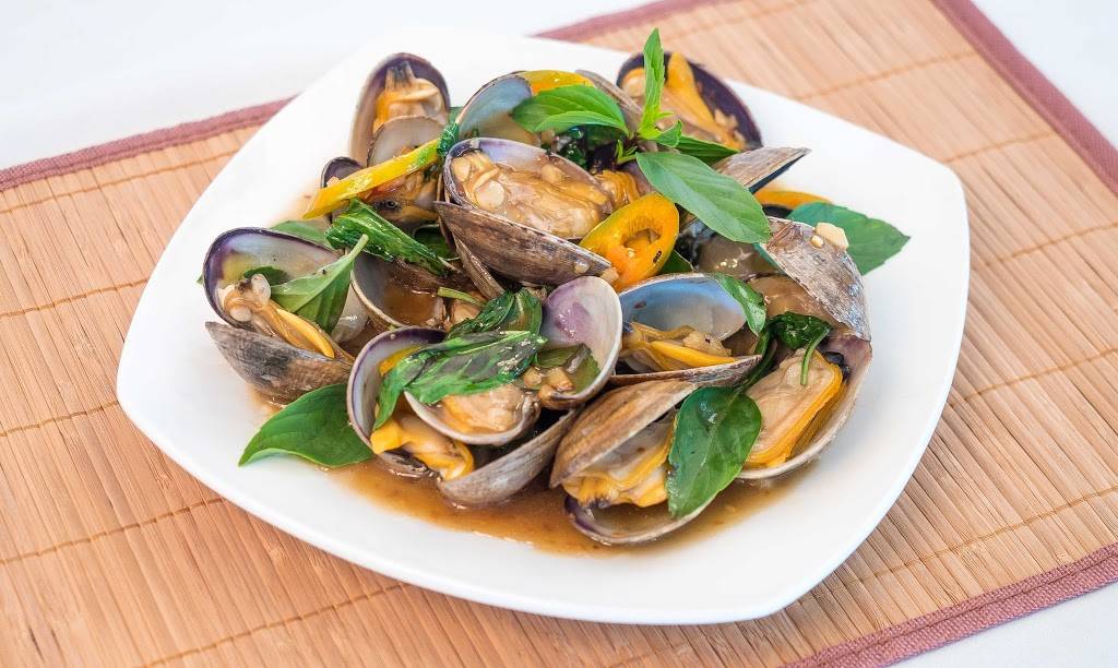 Tan Cang Newport Seafood | restaurant | 4411 W 1st St, Santa Ana, CA 92703, USA | 7145315146 OR +1 714-531-5146