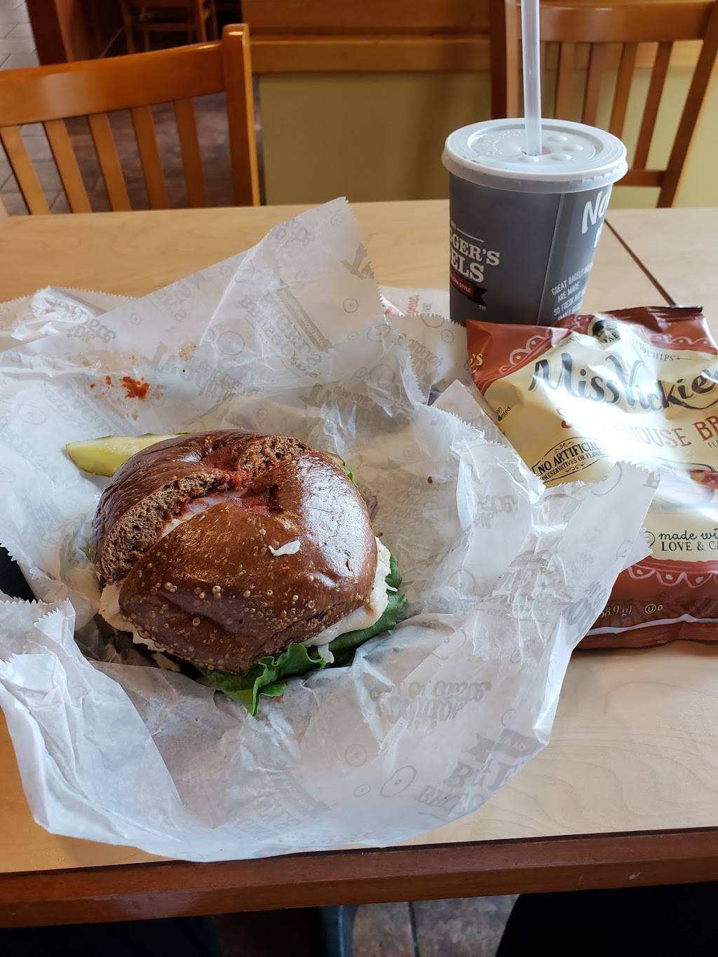 Brueggers Bagels | cafe | 818 N Quincy St, Arlington, VA 22203, USA | 7032480980 OR +1 703-248-0980