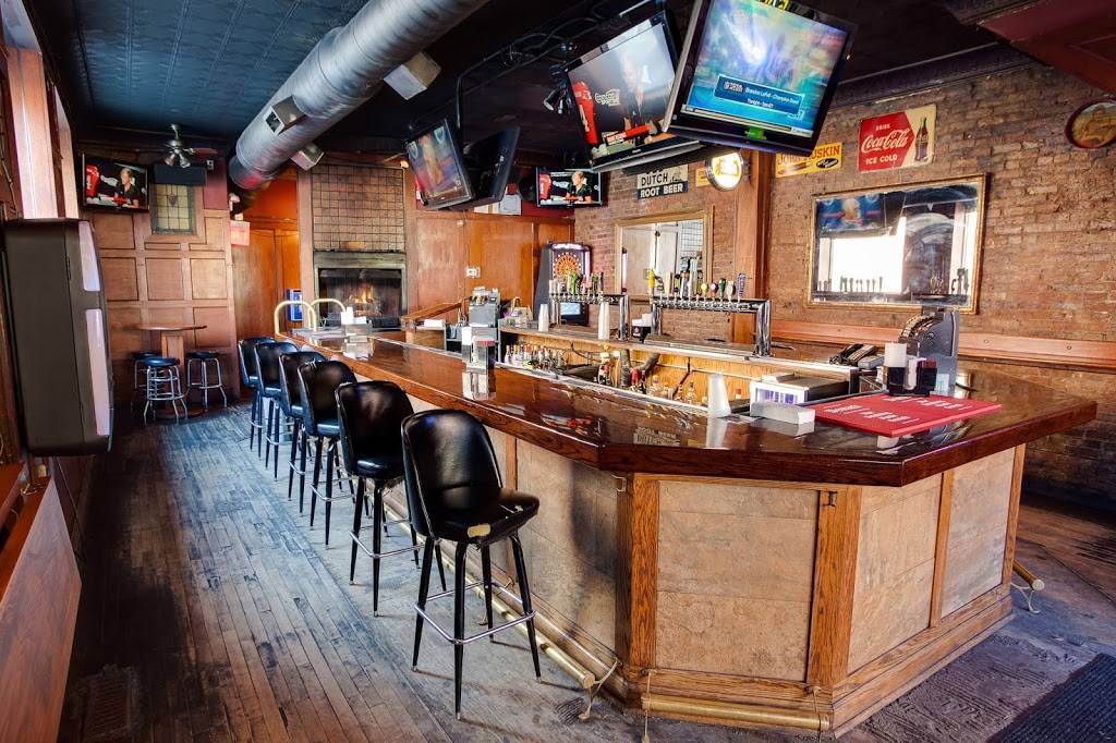 Burton Place | restaurant | 1447 N Wells St, Chicago, IL 60610, USA | 3126644699 OR +1 312-664-4699