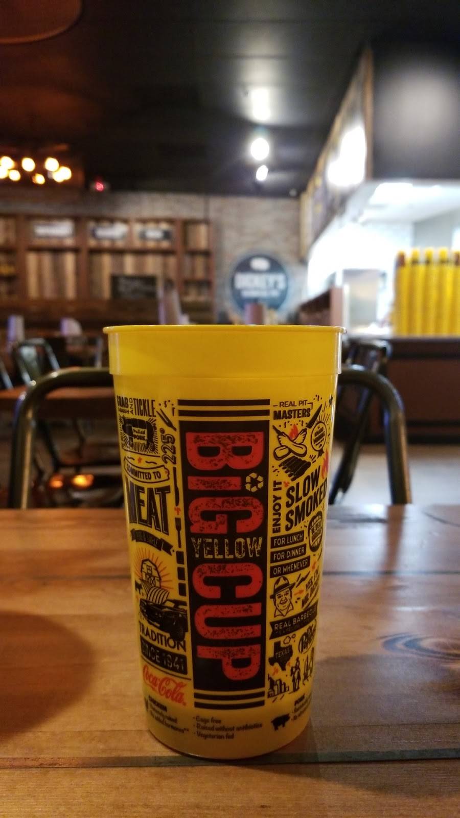 Dickeys Barbecue Pit | restaurant | 26761 Portola Pkwy, Foothill Ranch, CA 92610, USA | 9494703649 OR +1 949-470-3649